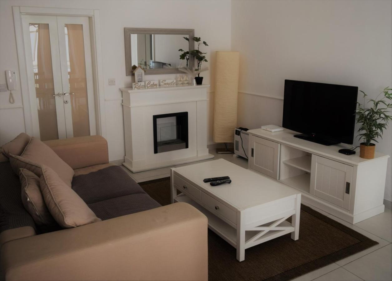 Orchid Court Apartment. Ghajnsielem Exterior photo